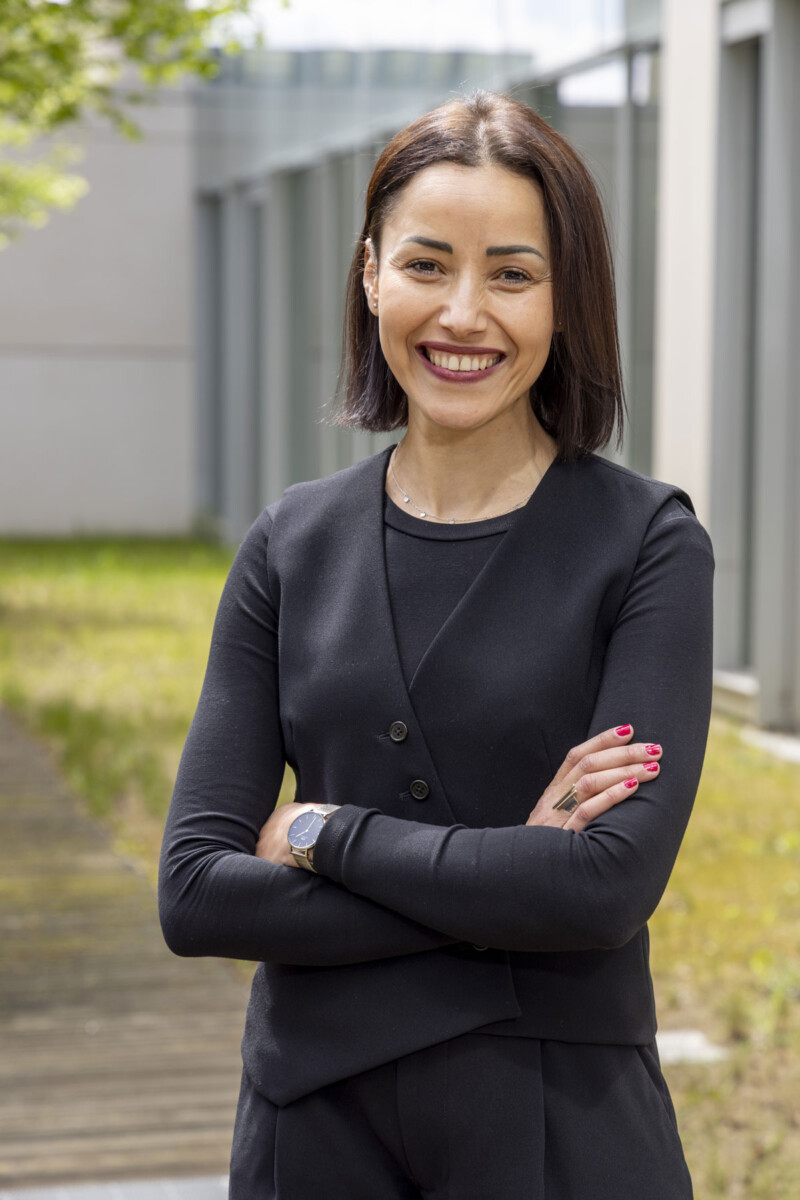 Mme Noura Barghane, Représentante du personnel du LNS