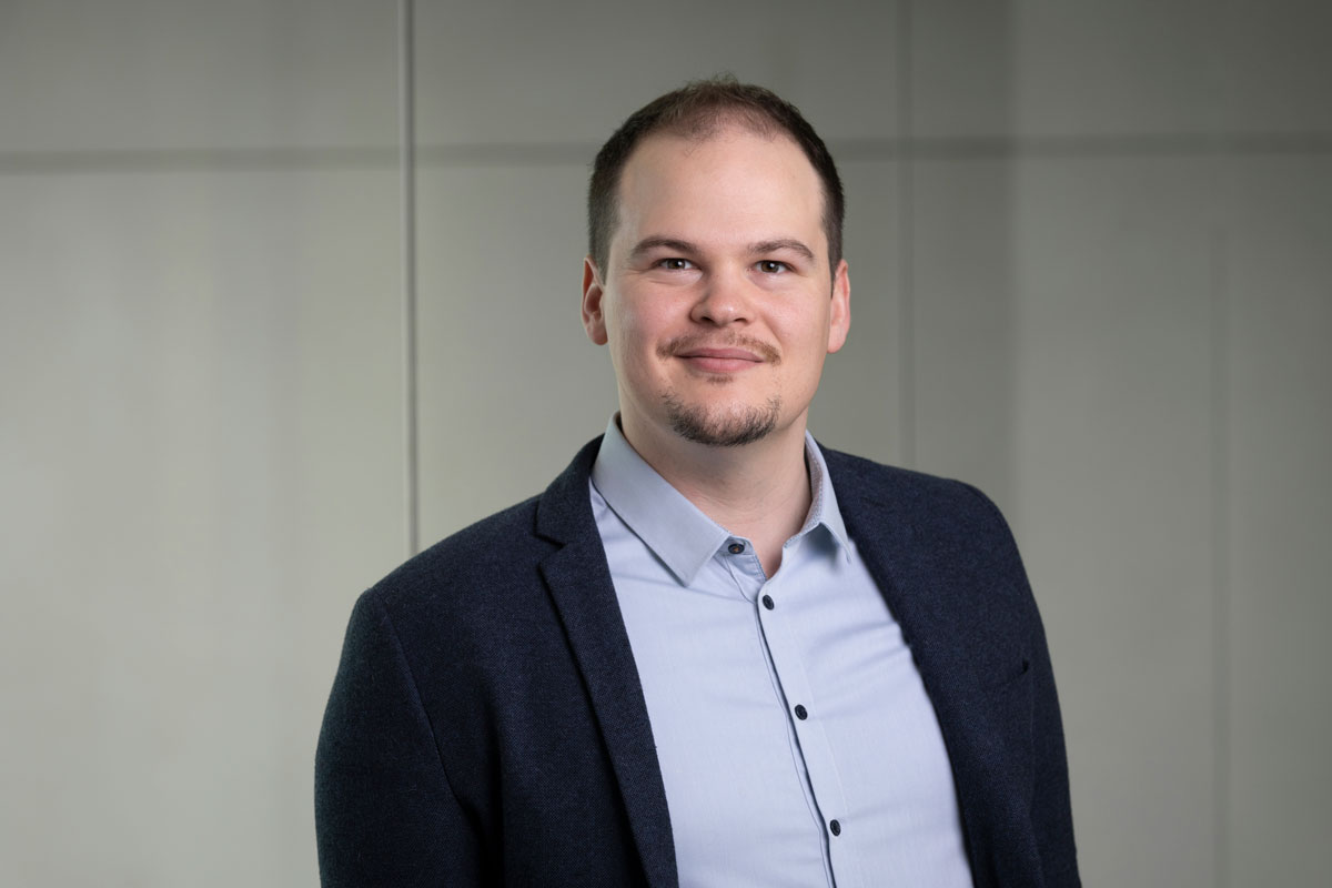 Clément Kebbabi, Chef de service Pharmocologie/Hormonologie<br>Biologie médicale